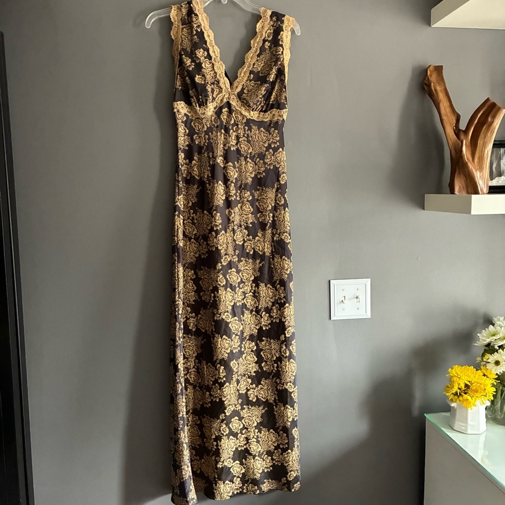 Art Nouveau Silky Iridescent Floral Slip Dress With Lace Trim Size Medium - Picture 5 of 8